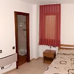 Fontdemora 2*