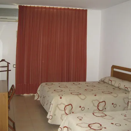 Hotel Fontdemora Mora la Nueva
