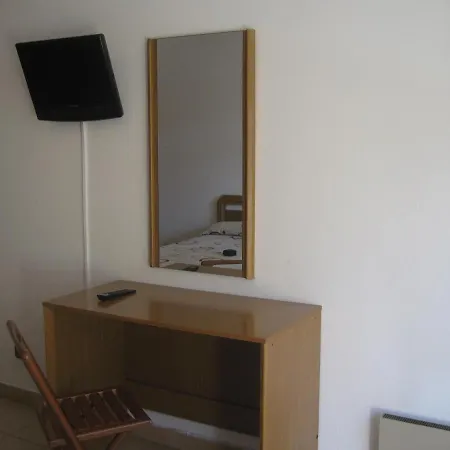 Hotel Fontdemora Mora la Nueva
